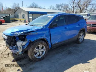 2024 GMC Terrain SLE z VIN 3GKALMEG4RL121997, wystawiony jako Copart lot #47182295 z przebiegiem 12 160 mil mil oraz Szkoda całkowita • Salvage title. Historia ofert i sprzedaży dostępna na DreamBid. Obrazek 1.