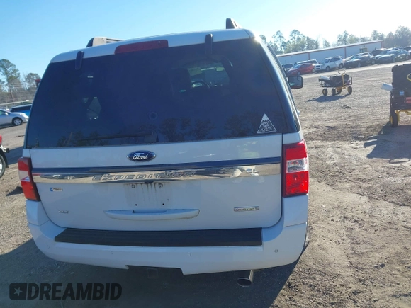 2015 Ford Expedition EL XLT with VIN 1FMJK1HT3FEF14659, listed as a IAAI auction lot 41690293 with 179,725 mi miles. Bid and sale history available at carsss.com. Image 16.