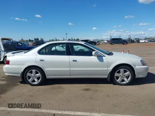 2003 Acura TL Type S with VIN 19UUA56893A064661, listed as a IAAI auction lot 41912817 with 152,039 mi miles. Bid and sale history available at carsss.com. Image 12.