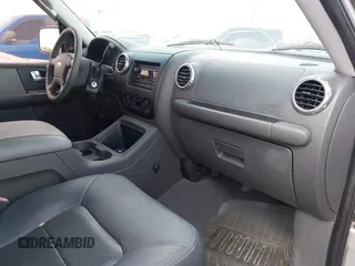 2003 Ford Expedition Special Service with VIN 1FMRU15W83LB34218, listed as a IAAI auction lot 42802278 with 107,953 mi miles and . Bid and sale history available at DreamBid. Image 5.