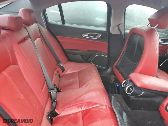 2019 Alfa Romeo Giulia with VIN ZARFAMAN4K7622772, listed as a Copart auction lot 73953434 with 0 mi miles and Salvage Title. Bid and sale history available at carsss.com. Image 10.