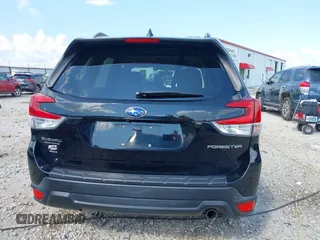 2019 Subaru Forester Limited with VIN JF2SKAUC5KH491295, listed as a IAAI auction lot 42559965 with 61,570 mi miles and . Bid and sale history available at DreamBid. Image 16.