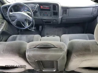 2005 Chevrolet Silverado 1500 LS with VIN 2GCEC13T551223784, listed as a Copart auction lot 51628235 with 131,773 mi miles and Salvage Title. Bid and sale history available at DreamBid. Image 8.
