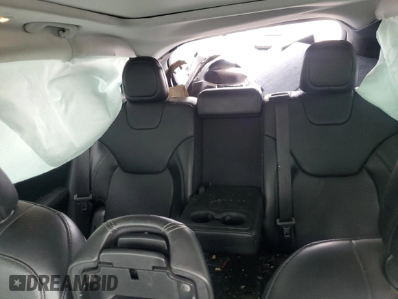 2019 Jeep Cherokee Limited with VIN 1C4PJMDX8KD218158, listed as a Copart auction lot 52881615 with 105,303 mi miles and Salvage Title. Bid and sale history available at DreamBid. Image 10.