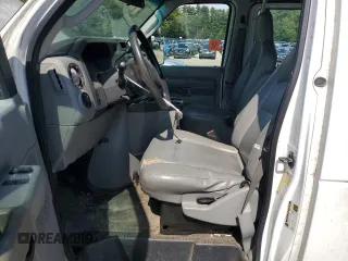 2011 Ford Econoline Cargo Commercial с VIN 1FTNS2EW3BDB11792, выставлен на аукционе Copart как лот 65338425 с пробегом Не указан миль и Чистый • Clean title. История ставок и продаж доступна на DreamBid. Изображение 7.
