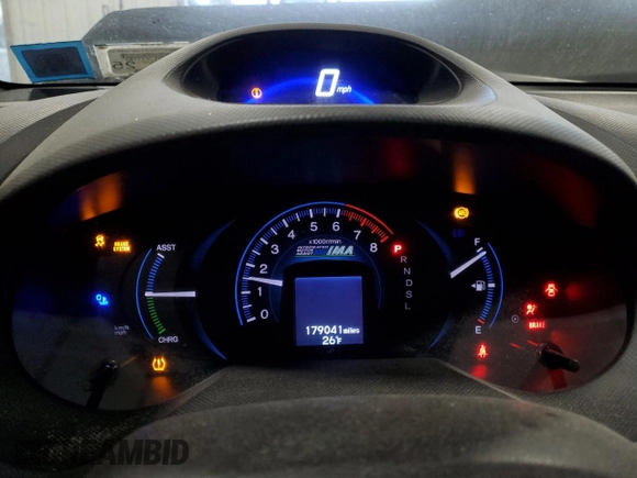 2013 Honda Insight with VIN JHMZE2H33DS005253, listed as a Copart auction lot 88088245 with 179,041 mi miles and Salvage title. Bid and sale history available at DreamBid. Image 9.