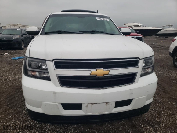2009 Chevrolet Tahoe Hybrid with VIN 1GNFK13579R161947, listed as a Copart auction lot 45642055 with 178261 miles and Clean Title. Bid and sale history available at carsss.com. Image 5.