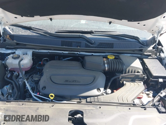 2025 Chrysler Pacifica Select with VIN 2C4RC1BG7SR509591, listed as a IAAI auction lot 42533235 with 19,520 mi miles and . Bid and sale history available at DreamBid. Image 10.