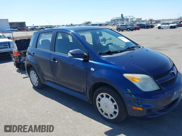 2006 Scion xA with VIN JTKKT624365005507, listed as a IAAI auction lot 41978832 with 181,379 mi miles. Bid and sale history available at carsss.com. Image 12.