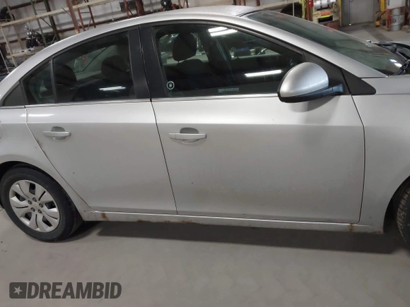 2015 Chevrolet Cruze LT with VIN 1G1PC5SB0F7106006, listed as a IAAI auction lot 41779345 with 127,532 mi miles and . Bid and sale history available at DreamBid. Image 13.