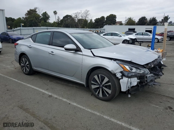 2022 Nissan Altima 2.5 SV with VIN 1N4BL4DW9NN305163, listed as a Copart auction lot 45228635 with 43,108 mi miles and Salvage Title. Bid and sale history available at carsss.com. Image 4.