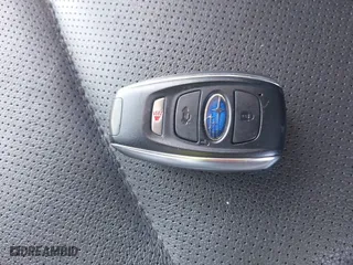 2017 Subaru Outback Limited with VIN 4S4BSANC7H3341882, listed as a IAAI auction lot 41878218 with 81,962 mi miles. Bid and sale history available at carsss.com. Image 11.
