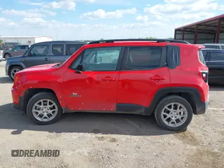 2022 Jeep Renegade Latitude with VIN ZACNJDB1XNPN46562, listed as a IAAI auction lot 42205664 with 75,714 mi miles and . Bid and sale history available at DreamBid. Image 15.