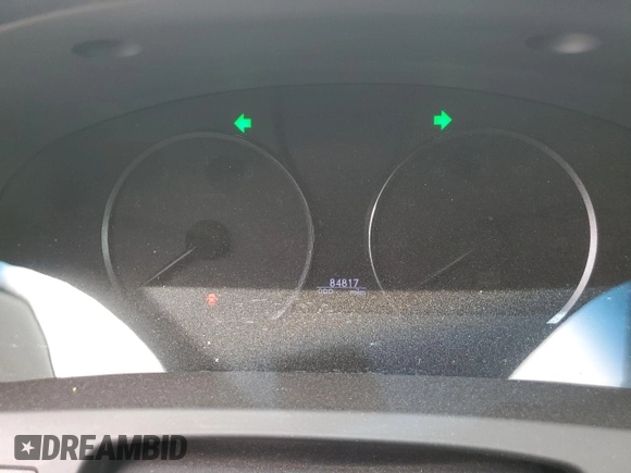 2013 Lexus LS 460 z VIN JTHBL5EF2D5115068, wystawiony jako Copart lot #50638275 z przebiegiem 84 817 mil mil oraz Szkoda całkowita • Salvage title. Historia ofert i sprzedaży dostępna na DreamBid. Obrazek 9.