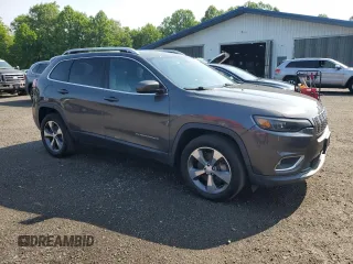 2019 Jeep Cherokee Limited with VIN 1C4PJMDX1KD103899, listed as a Copart auction lot 60519925 with 88,796 mi miles and Clean title. Bid and sale history available at DreamBid. Image 4.