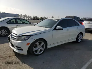 2011 Mercedes-Benz C 300 Sport с VIN WDDGF5EBXBA525123, выставлен на аукционе Copart как лот 63349885 с пробегом 125 392 миль миль и Списание • Salvage title. История ставок и продаж доступна на DreamBid. Изображение 1.