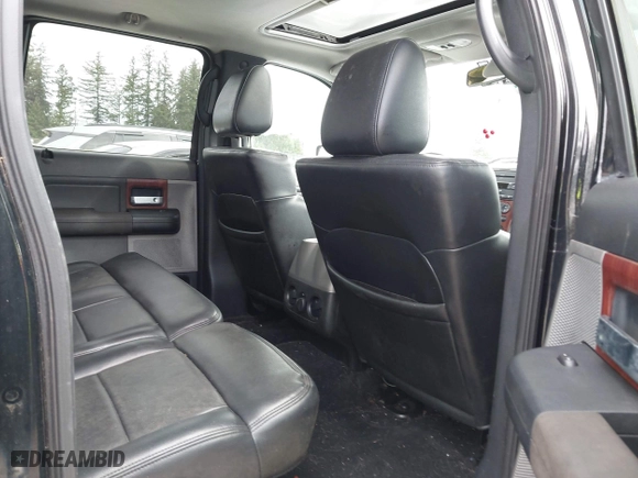 2007 Ford F-150 XLT with VIN 1FTPW12V87FA08267, listed as a IAAI auction lot 41949314 with 96,692 mi miles. Bid and sale history available at carsss.com. Image 8.