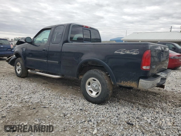 2000 Ford F-150 XL with VIN 1FTRX18L0YNB12593, listed as a Copart auction lot 44256805 with 0 mi miles and Non Repairable. Bid and sale history available at carsss.com. Image 2.
