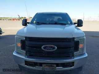 2017 Ford Super Duty F-250 SRW Lariat with VIN 1FT7W2BT8HEF21840, listed as a IAAI auction lot 41967866 with 278,619 mi miles. Bid and sale history available at carsss.com. Image 12.
