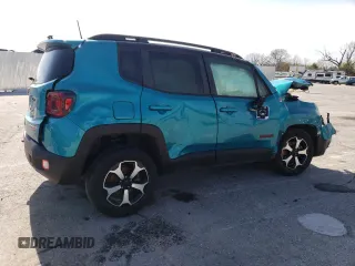 2020 Jeep Renegade Trailhawk z VIN ZACNJBC11LPL33970, wystawiony jako Copart lot #52696575 z przebiegiem 79 633 mil mil oraz Szkoda całkowita • Salvage title. Historia ofert i sprzedaży dostępna na DreamBid. Obrazek 3.