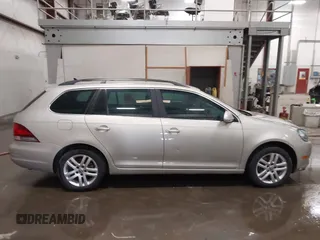 2012 Volkswagen Jetta TDI w/Sunroof & Nav with VIN 3VWPL7AJ8CM690178, listed as a IAAI auction lot 42424968 with 116,406 mi miles and . Bid and sale history available at DreamBid. Image 13.