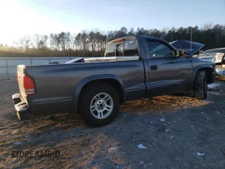2002 Dodge Dakota with VIN 1B7FL16X52S557179, listed as a Copart auction lot 42221125 with 176,537 mi miles and Salvage Title. Bid and sale history available at carsss.com. Image 3.