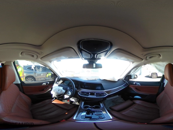2020 BMW X7 xDrive40i with VIN 5UXCW2C00L9A03002, listed as a IAAI auction lot 41856130 with 33,713 mi miles. Bid and sale history available at carsss.com. Image 19.