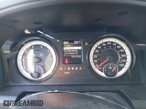 2018 Ram 1500 Express with VIN 1C6RR7FG1JS113902, listed as a IAAI auction lot 41406366 with 97,815 mi miles. Bid and sale history available at carsss.com. Image 7.