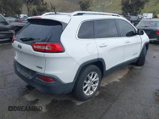 2015 Jeep Cherokee Latitude with VIN 1C4PJMCB1FW751758, listed as a IAAI auction lot 41767154 with 160,349 mi miles. Bid and sale history available at carsss.com. Image 4.