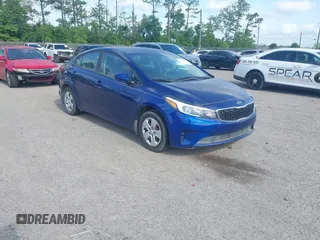 2018 Kia Forte LX with VIN 3KPFK4A71JE226693, listed as a IAAI auction lot 42094700 with 140,906 mi miles. Bid and sale history available at carsss.com. Image 1.
