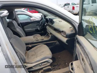 2023 Honda Pilot Elite with VIN 5FNYG1H80PB020937, listed as a IAAI auction lot 42024743 with 20,740 mi miles and . Bid and sale history available at DreamBid. Image 5.