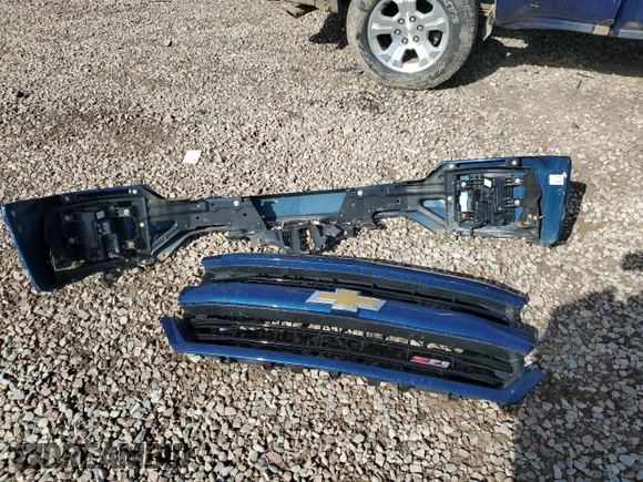 2018 Chevrolet Silverado 1500 LT with VIN 1GCVKREC4JZ247364, listed as a Copart auction lot 54399465 with 51,339 mi miles and Salvage Title. Bid and sale history available at DreamBid. Image 12.