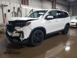 2022 Honda Pilot Special Edition with VIN 5FNYF5H20NB027812, listed as a Copart auction lot 44337145 with 25,705 mi miles and Salvage Title. Bid and sale history available at carsss.com. Image 1.