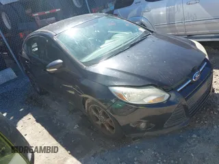 2013 Ford Focus SE with VIN 1FADP3F25DL145651, listed as a IAAI auction lot 41709865 with 193,482 mi miles and . Bid and sale history available at carsss.com. Image 1.