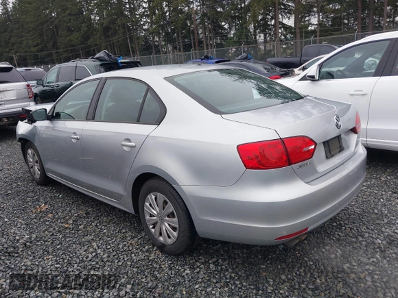 2011 Volkswagen Jetta Sedan S with VIN 3VW2K7AJ8BM363162, listed as a IAAI auction lot 41253390 with 153,014 mi miles. Bid and sale history available at carsss.com. Image 3.