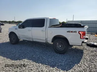 2016 Ford F-150 XLT with VIN 1FTEW1EP3GFC13385, listed as a Copart auction lot 53094115 with 136,272 mi miles and Salvage Title. Bid and sale history available at carsss.com. Image 2.