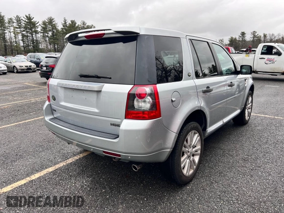 2009 Land Rover LR2 HSE with VIN SALFT24N59H146579, listed as a Copart auction lot 49926905 with 97,826 mi miles and Clean title. Bid and sale history available at DreamBid. Image 4.