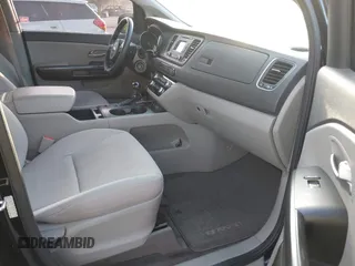 2016 Kia Sedona LX with VIN KNDMB5C11G6178083, listed as a IAAI auction lot 41405857 with 170,334 mi miles. Bid and sale history available at carsss.com. Image 5.