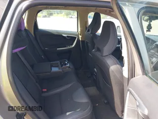2011 Volvo XC60 3.2L with VIN YV4940DZ3B2181569, listed as a IAAI auction lot 42741964 with 220,184 mi miles and . Bid and sale history available at DreamBid. Image 8.