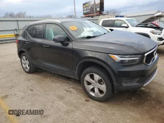 2020 Volvo XC40 Momentum z VIN YV4162UK8L2328427, wystawiony jako Copart lot #86884844 z przebiegiem 112 103 mil mil oraz Szkoda całkowita • Salvage title. Historia ofert i sprzedaży dostępna na DreamBid. Obrazek 4.