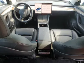 2023 Tesla Model 3 z VIN 5YJ3E1EA3PF434205, wystawiony jako Copart lot #57917305 z przebiegiem 82 481 mil mil oraz Szkody całkowita. Historia ofert i sprzedaży dostępna na DreamBid. Obrazek 8.