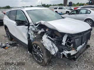 2023 GMC Terrain SLT z VIN 3GKALPEG6PL211750, wystawiony jako Copart lot #59413835 z przebiegiem 52 200 mil mil oraz Szkoda całkowita • Salvage title. Historia ofert i sprzedaży dostępna na DreamBid. Obrazek 4.