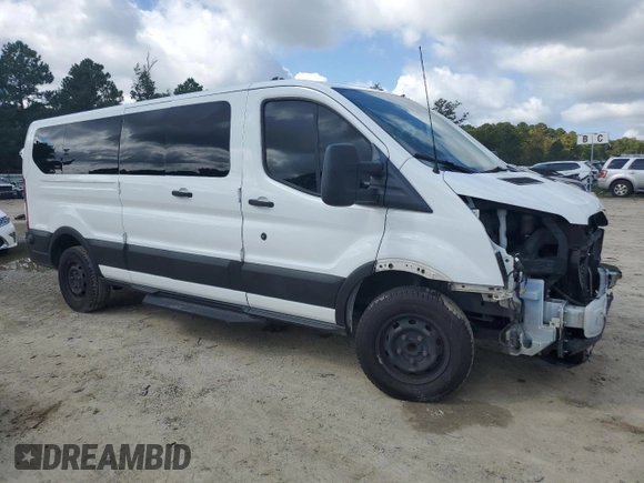 2019 Ford Transit Passenger XL with VIN 1FBZX2ZM5KKA19918, listed as a Copart auction lot 70586224 with 159,922 mi miles and Salvage Title. Bid and sale history available at carsss.com. Image 4.