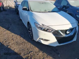 2017 Nissan Maxima Platinum with VIN 1N4AA6AP6HC451739, listed as a IAAI auction lot 41247634 with 114,056 mi miles. Bid and sale history available at carsss.com. Image 1.
