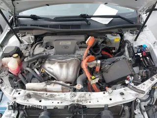 2017 Toyota Camry Hybrid LE with VIN 4T1BD1FK4HU204747, listed as a IAAI auction lot 41361540 with 124,746 mi miles. Bid and sale history available at carsss.com. Image 10.