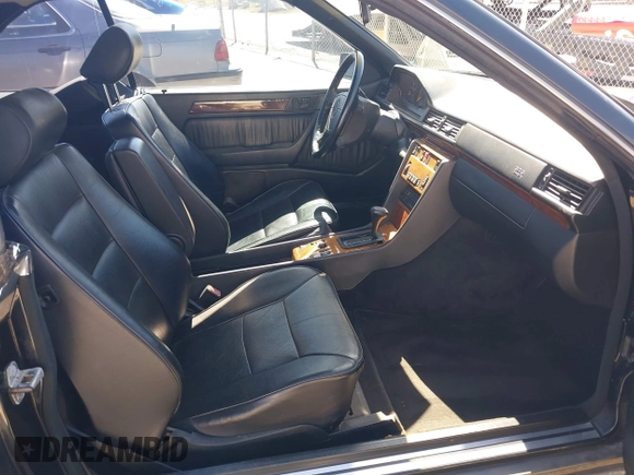 1993 Mercedes-Benz 300 with VIN WDBEA52E3PB994892, listed as a IAAI auction lot 41391045 with 219,676 mi miles and . Bid and sale history available at DreamBid. Image 5.