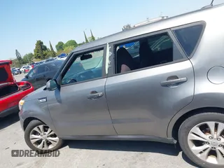 2016 Kia Soul + with VIN KNDJP3A57G7349251, listed as a IAAI auction lot 41975247 with 120,280 mi miles. Bid and sale history available at carsss.com. Image 14.