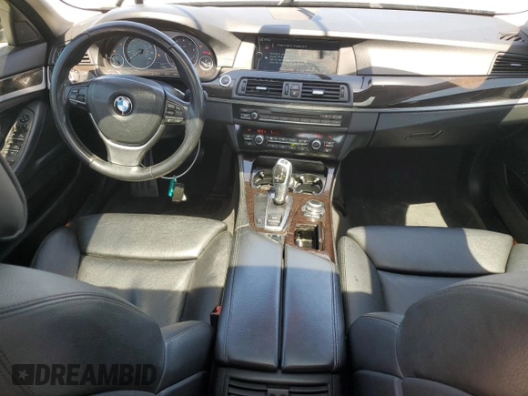 2011 BMW 5 Series 535i z VIN WBAFR7C50BC806502, wystawiony jako Copart lot #60560895 z przebiegiem 86 672 mil mil oraz Szkoda całkowita • Salvage title. Historia ofert i sprzedaży dostępna na DreamBid. Obrazek 8.