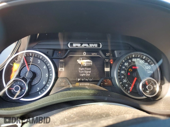 2022 Ram 2500 Tradesman with VIN 3C6UR5HJ2NG354744, listed as a Copart auction lot 43174365 with 17,589 mi miles and Salvage title. Bid and sale history available at DreamBid. Image 9.