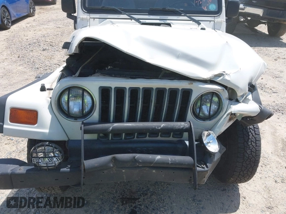 1998 Jeep Wrangler Sport с VIN 1J4FY19S2WP721248, выставлен на аукционе IAAI как лот 42553613 с пробегом 186 494 миль миль и . История ставок и продаж доступна на DreamBid. Изображение 6.
